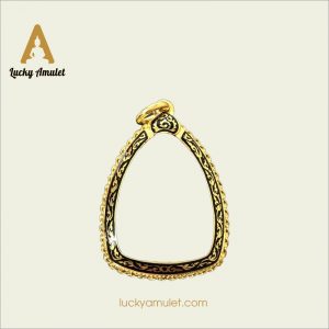 Lucky Amulet – Khung Bọc – C20